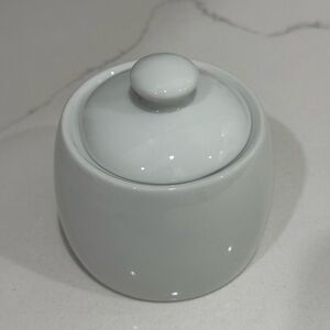 Set of 2 - White porcelain small sugar bowl canister